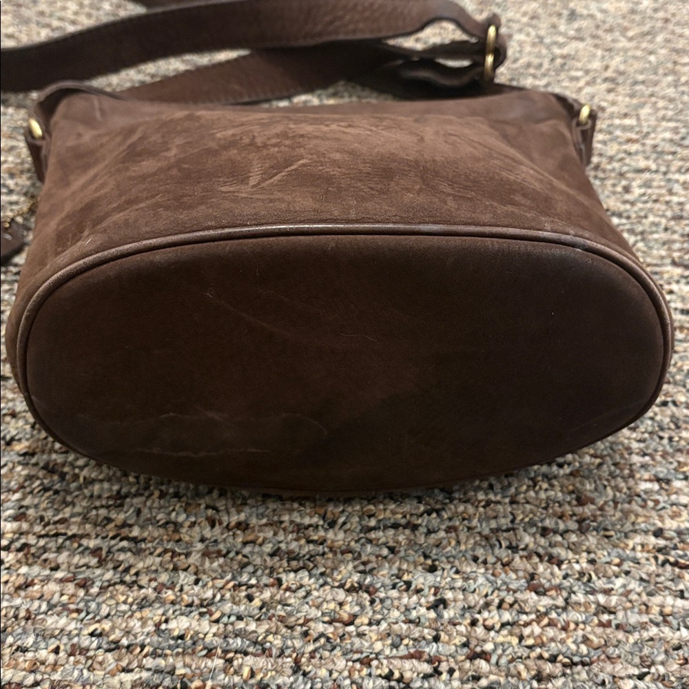 Coach Brown suede bucket crossbody bag with adjustable strap - Picture 3 of 9